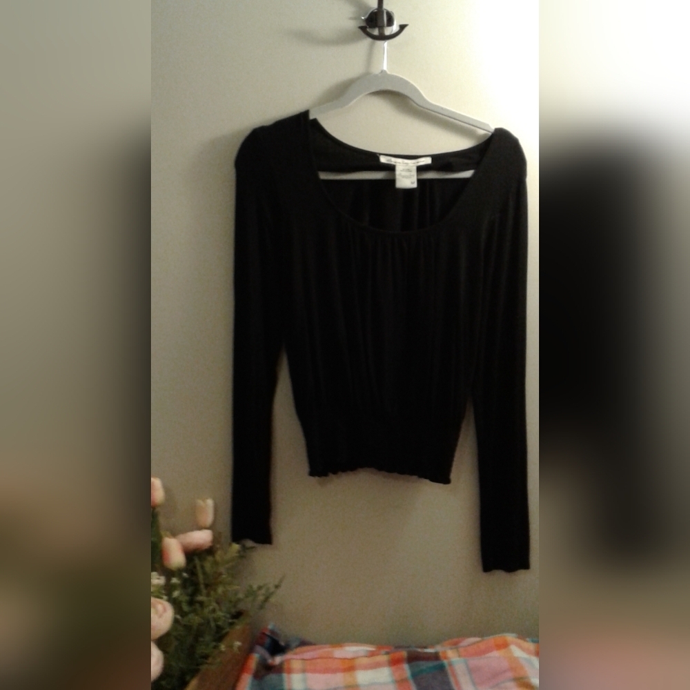 Black long sleeved top Size medium